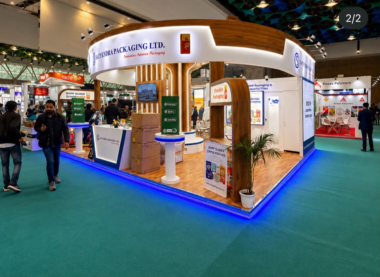Modular and Custom Booths